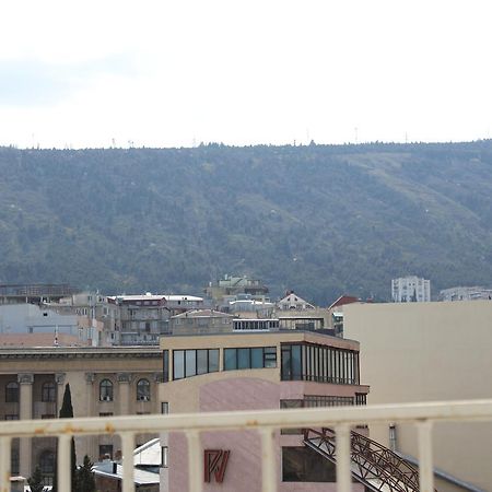 Herrmas Hostel Tiflis Exterior foto